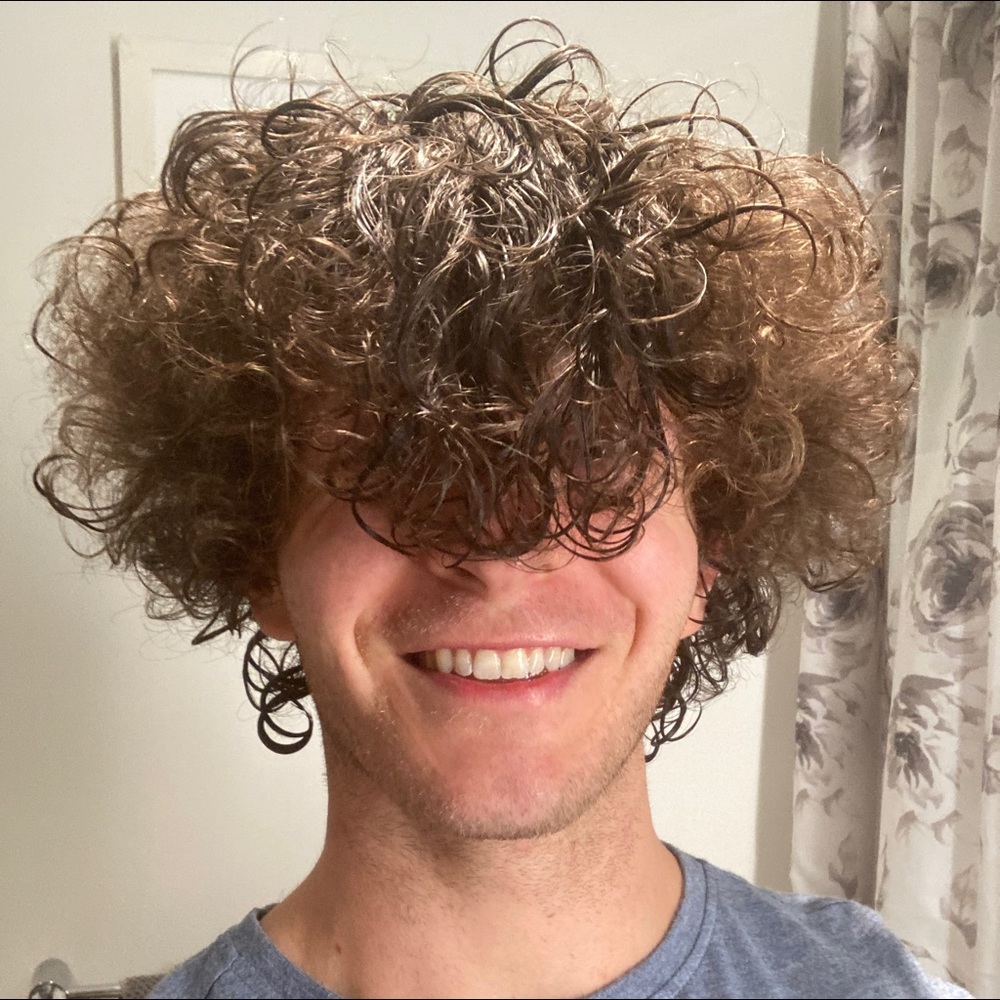 Meet your Posher, Alex